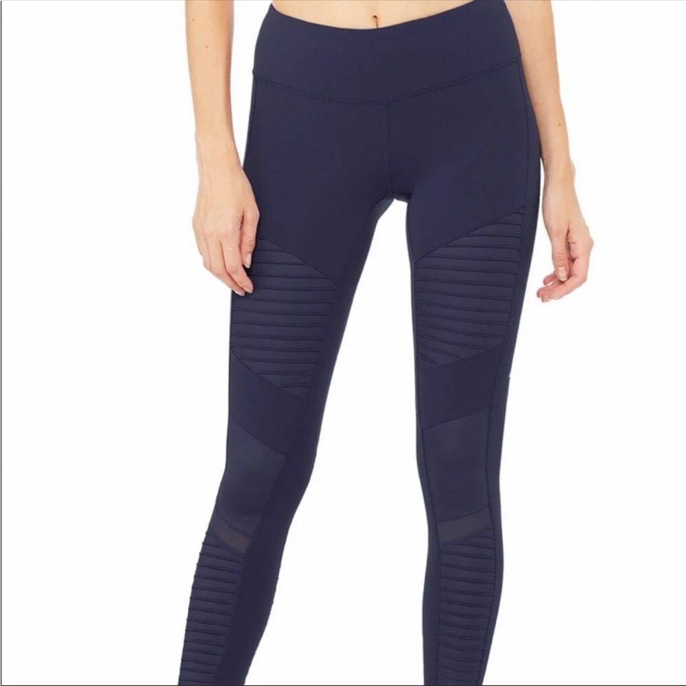 NWT ALO Moto Leggings Rich Navy / Rich Navy Glossy - Picture 7 of 10